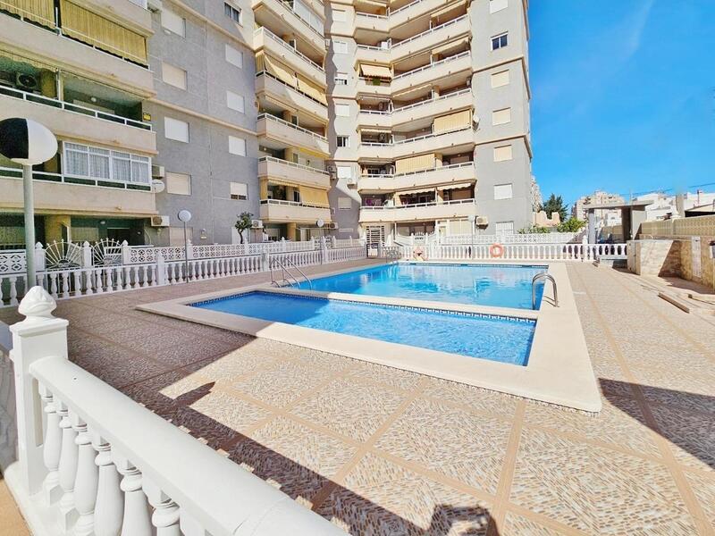 Apartment for sale in Torrevieja, Alicante Apartment for sale in Torrevieja, Alicante