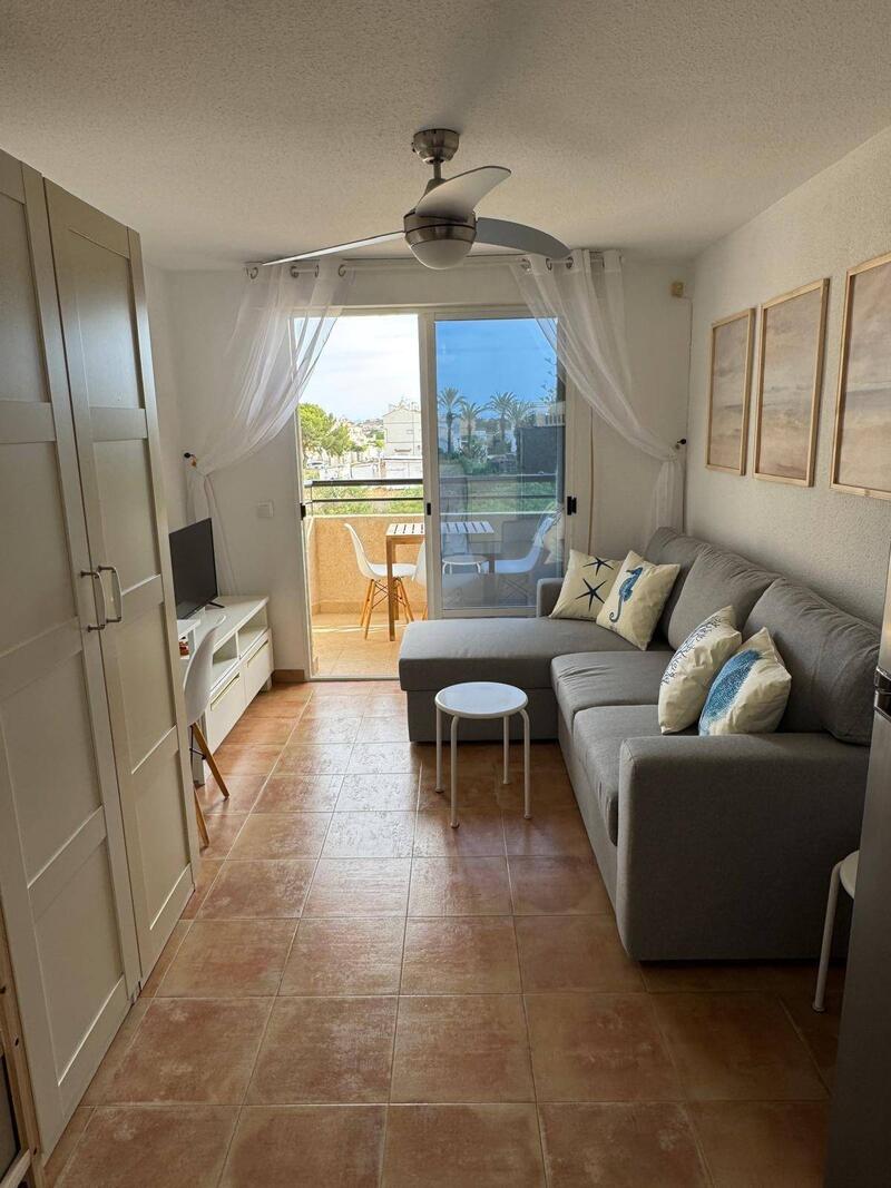 квартира продается в Pilar de la Horadada, Alicante