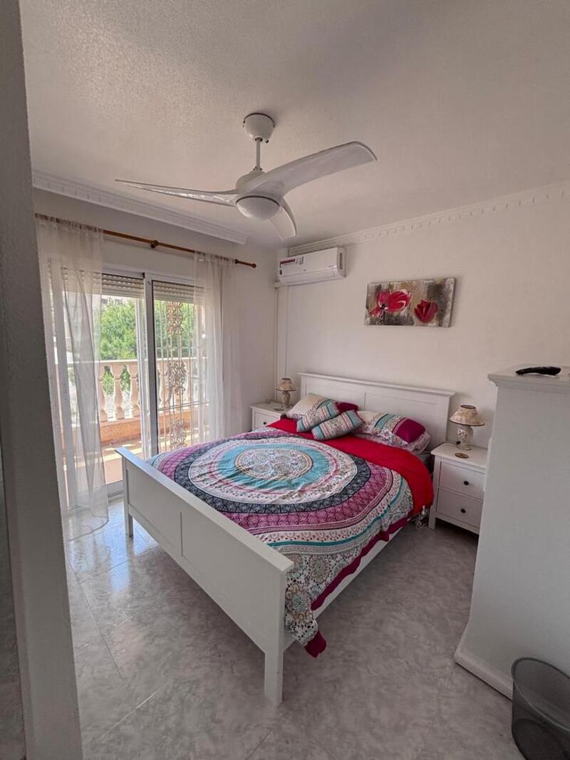 3 bedroom Townhouse for sale