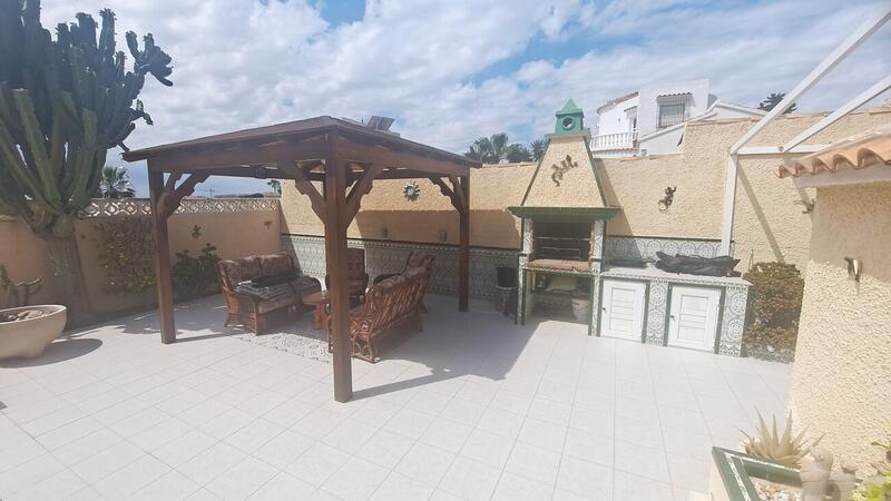3 bedroom Villa for sale