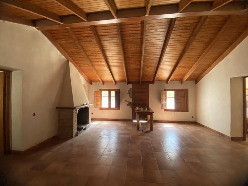 5 bedroom Country House for sale 5 bedroom Country House for sale