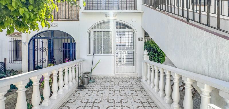 Villa til salgs i Torrevieja, Alicante