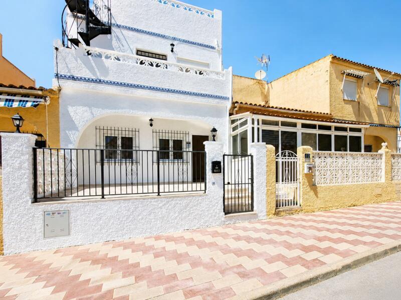 Byhus til salg i San Fulgencio, Alicante