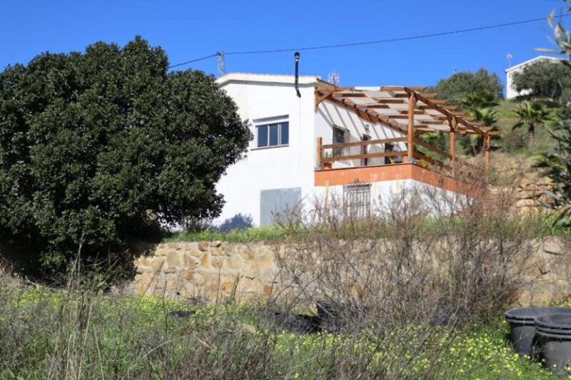 2 Cuarto Casa de Campo en venta