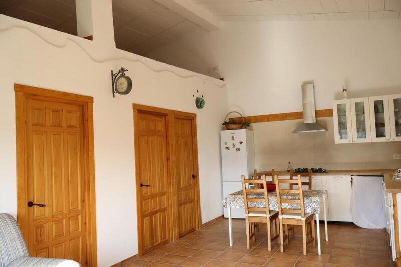 2 Cuarto Casa de Campo en venta