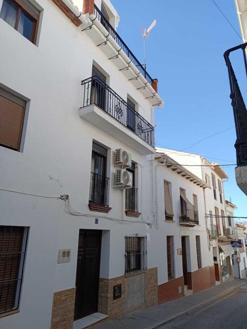 Radhus till salu i Alora, Málaga