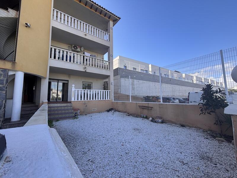 2 chambre Appartement à vendre dans Cabo Roig, Alicante