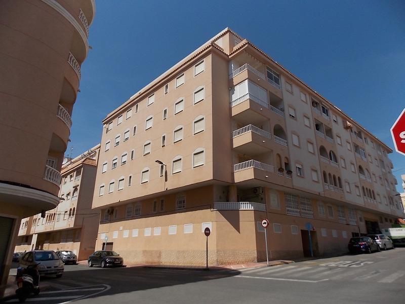 2 спальная комната квартира продается в Torrevieja, Alicante