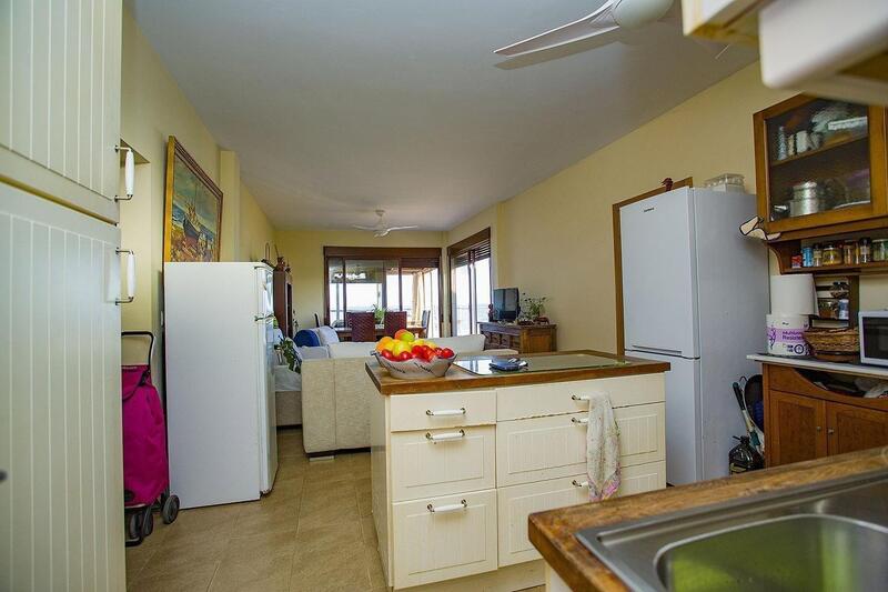 9 Cuarto Villa en venta