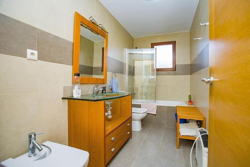 9 Cuarto Villa en venta