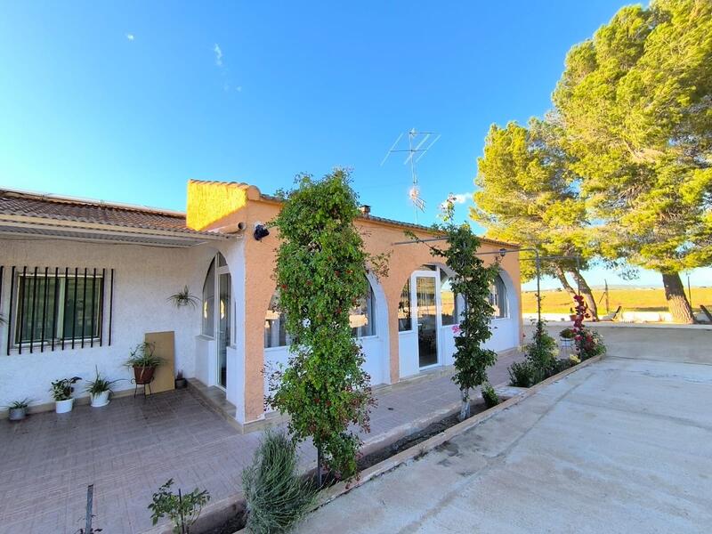 4 chambre Auberge à vendre dans Yecla, Murcia