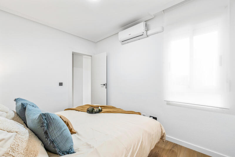 2 slaapkamer Appartement Te koop