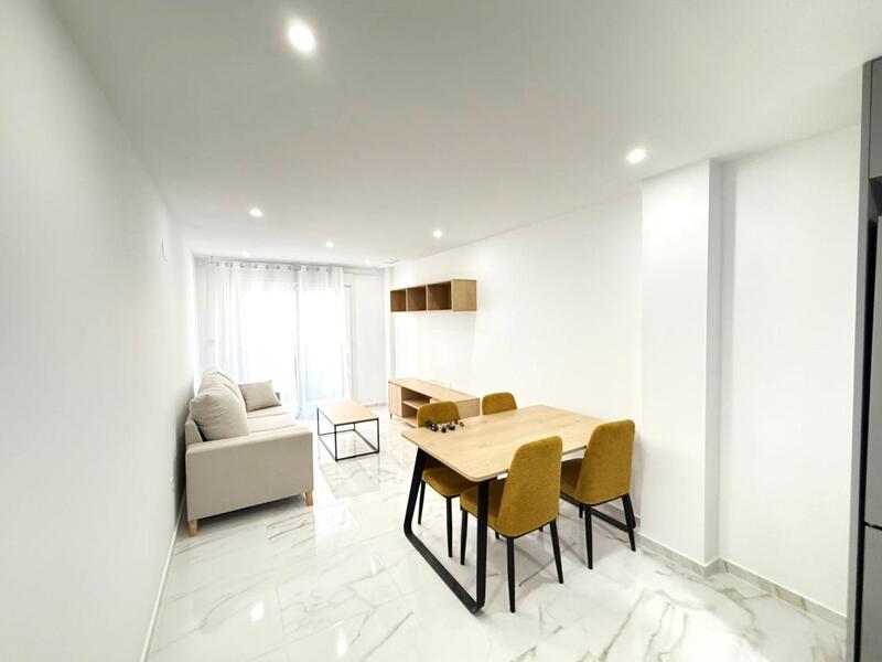2 bedroom Apartment for sale in Torrevieja, Alicante