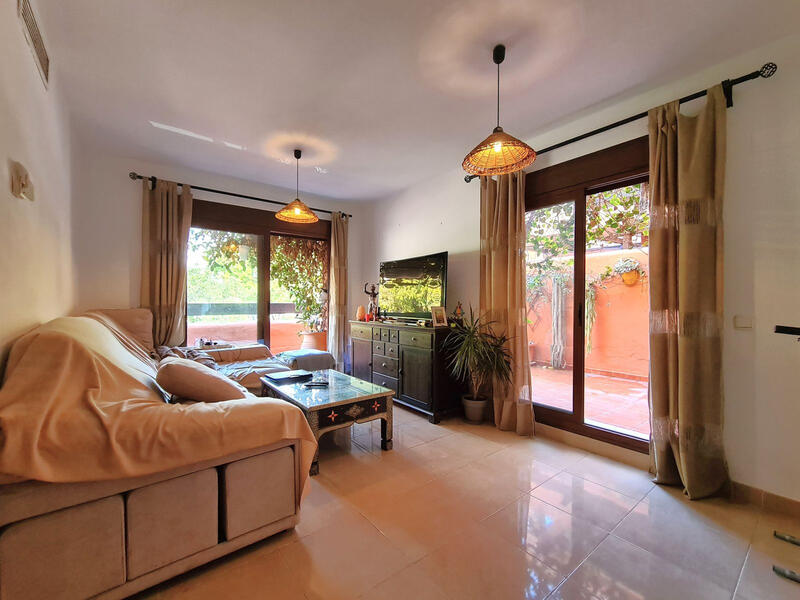 1 Cuarto Apartamento en venta en Estepona, Málaga