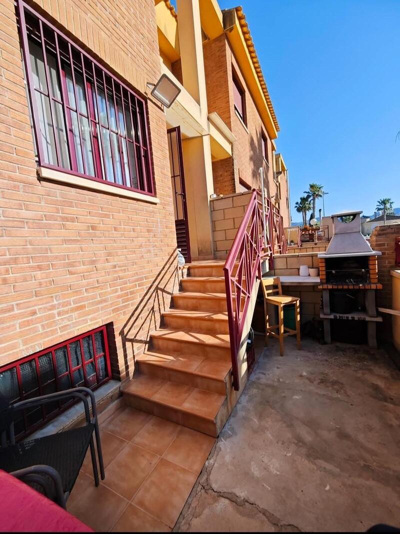 2 Cuarto Dúplex en venta 2 Cuarto Dúplex en venta