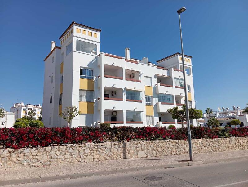 2 chambre Appartement à vendre dans Villamartin, Alicante