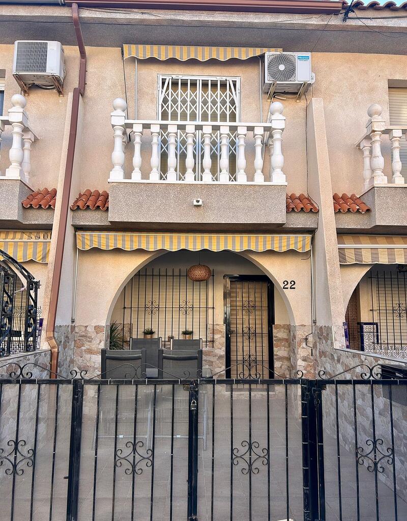 2 спальная комната городская тюрьма продается в San Pedro del Pinatar, Murcia