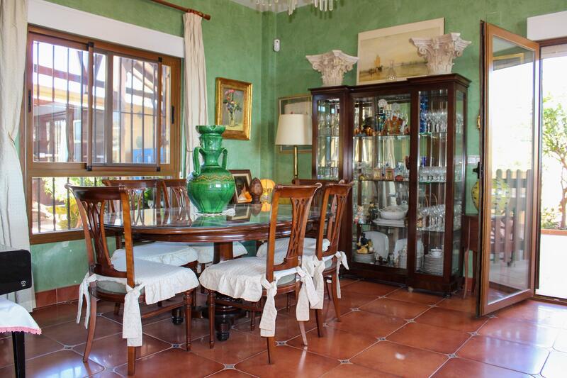 6 Cuarto Villa en venta