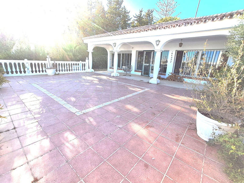5 soverom Villa til salgs 5 soverom Villa til salgs