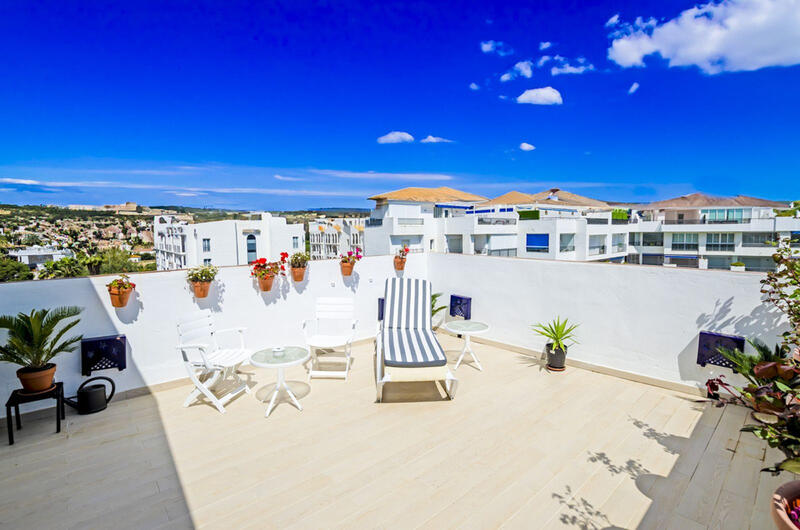 3 спальная комната квартира продается в Puerto Banus, Málaga