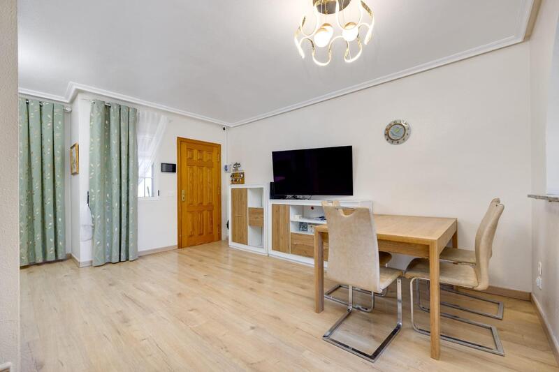 Maison de Ville à vendre dans Torrevieja, Alicante