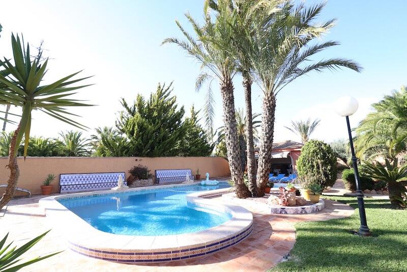 5 sovrum Villa till salu i Torrevieja, Alicante