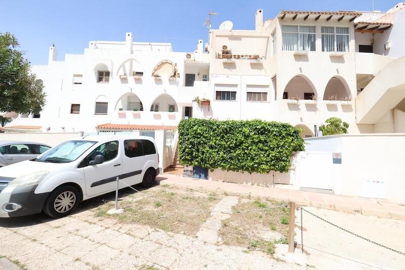 Villa à vendre dans Orihuela Costa, Alicante