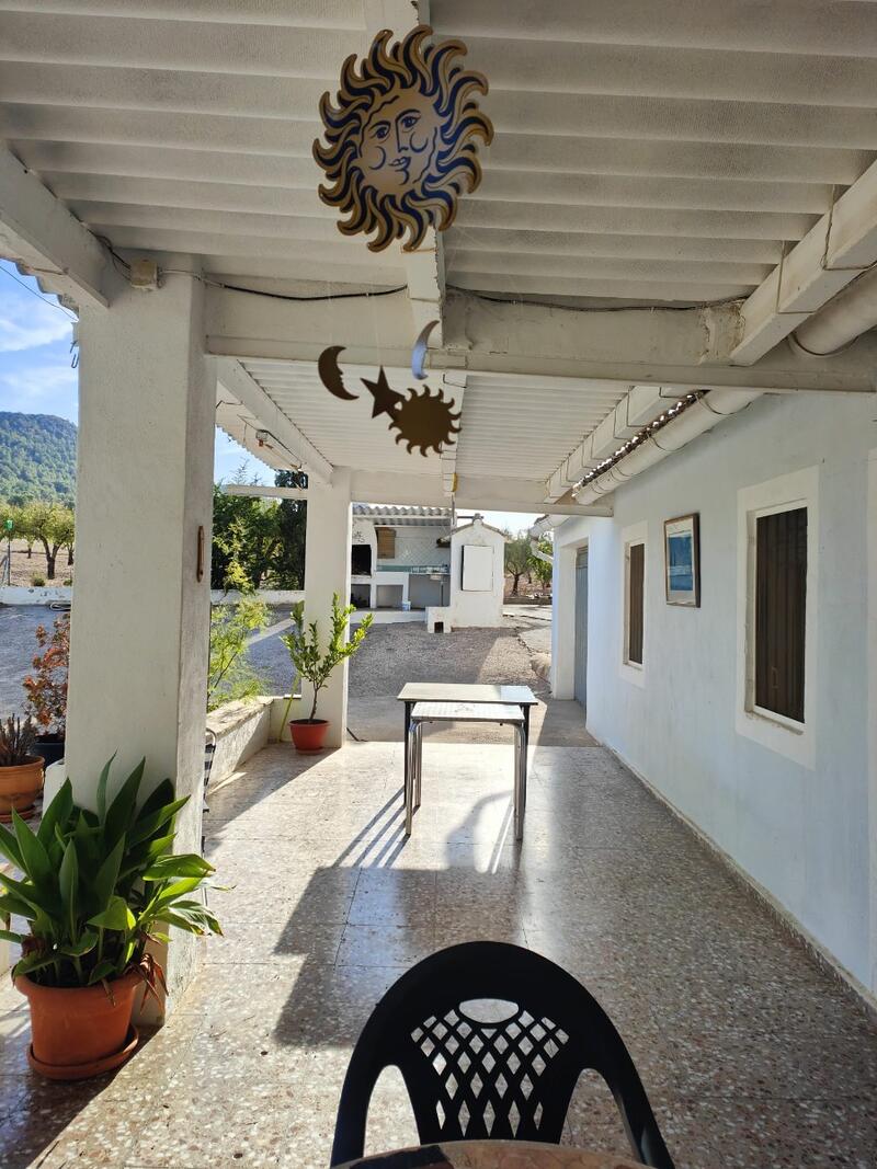 4 Schlafzimmer Landhaus zu verkaufen in Yecla, Murcia