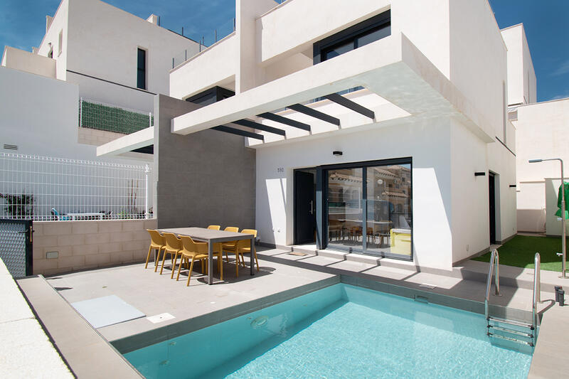 Auberge à vendre dans Orihuela Costa, Alicante Auberge à vendre dans Orihuela Costa, Alicante