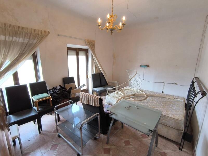 5 Cuarto Adosado en venta en Pinoso, Alicante