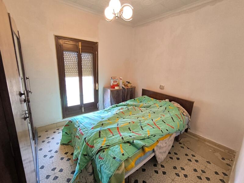 5 Cuarto Adosado en venta en Pinoso, Alicante