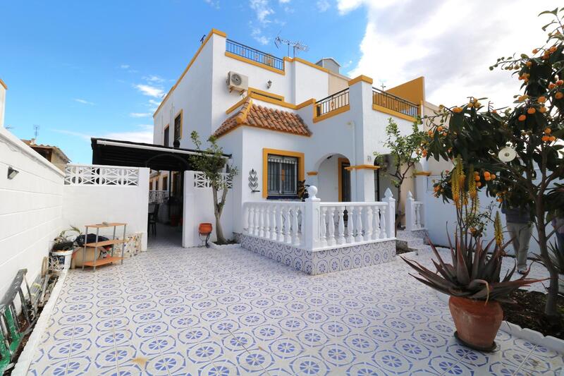 дуплекс продается в Torrevieja, Alicante
