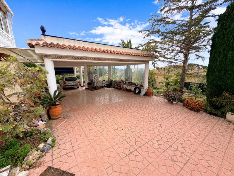 4 soverom Villa til salgs i Ciudad Quesada, Alicante