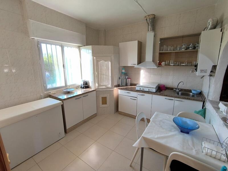 4 slaapkamer Landhuis Te koop