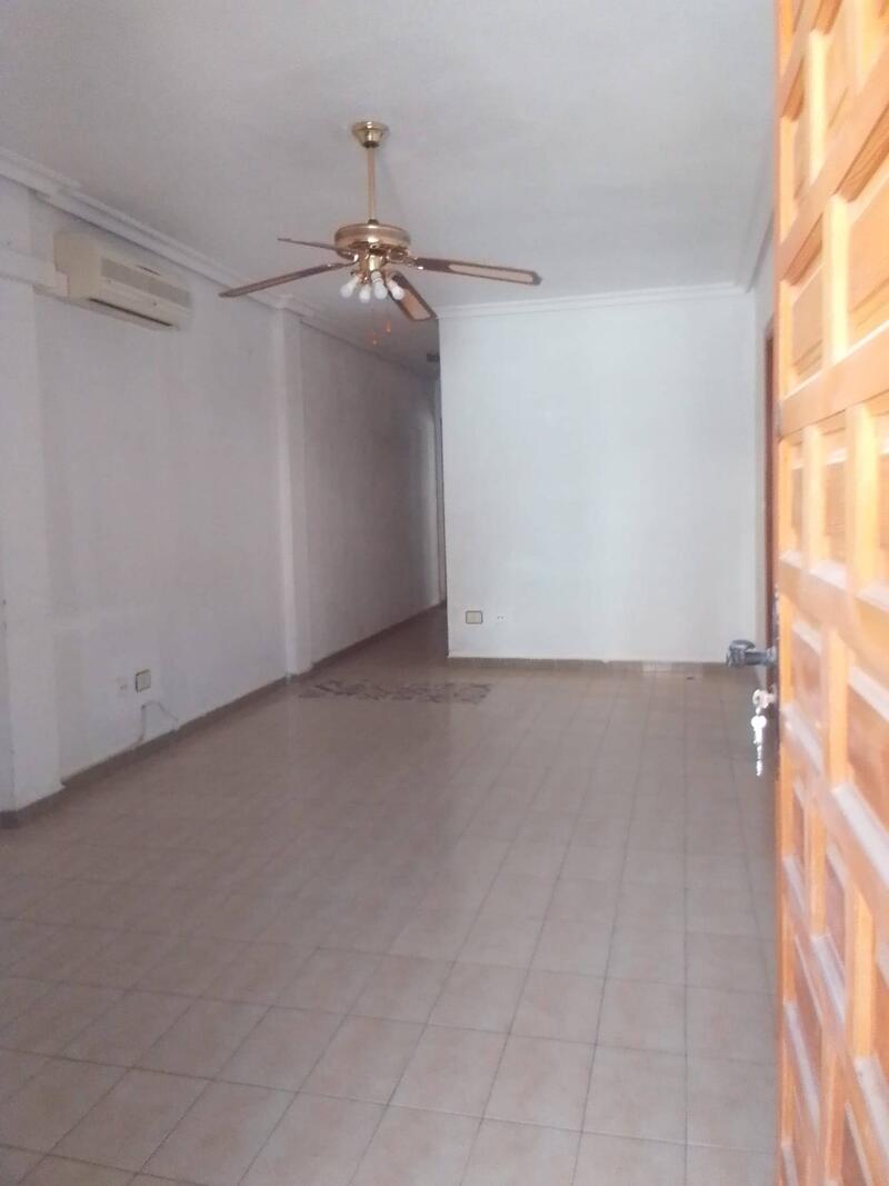 3 Schlafzimmer Stadthaus zu verkaufen