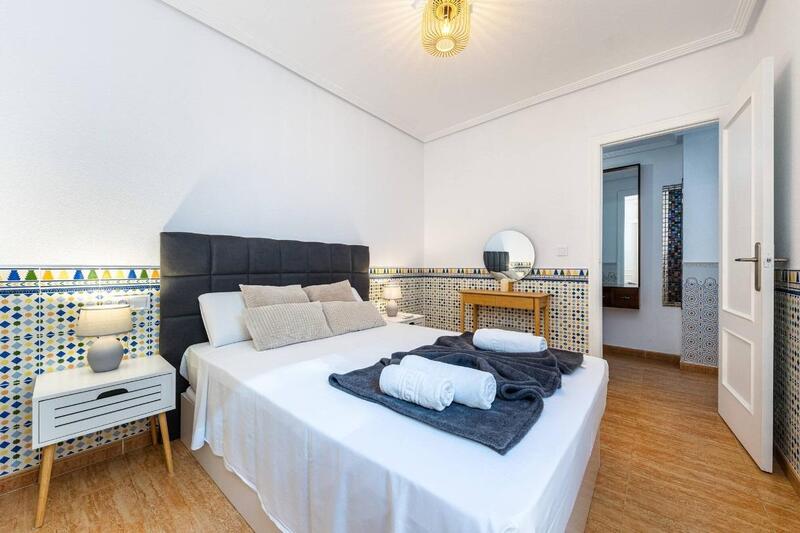 2 slaapkamer Appartement Te koop 2 slaapkamer Appartement Te koop