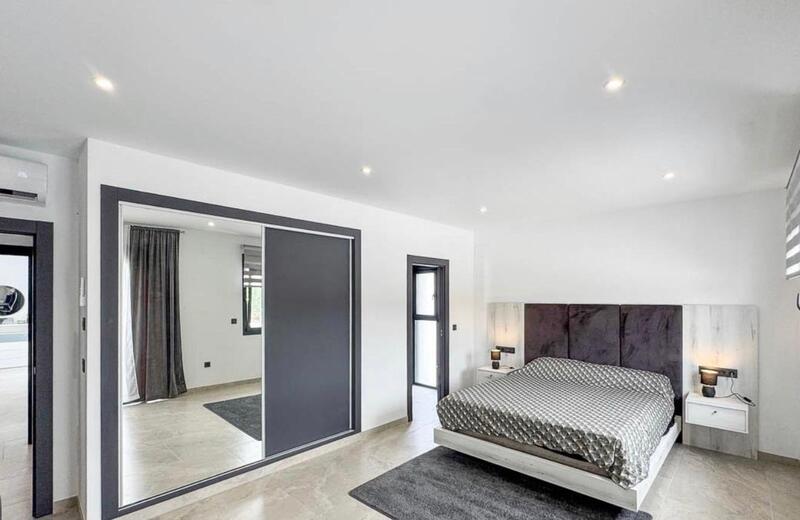 4 Cuarto Casa de Campo en venta 4 Cuarto Casa de Campo en venta