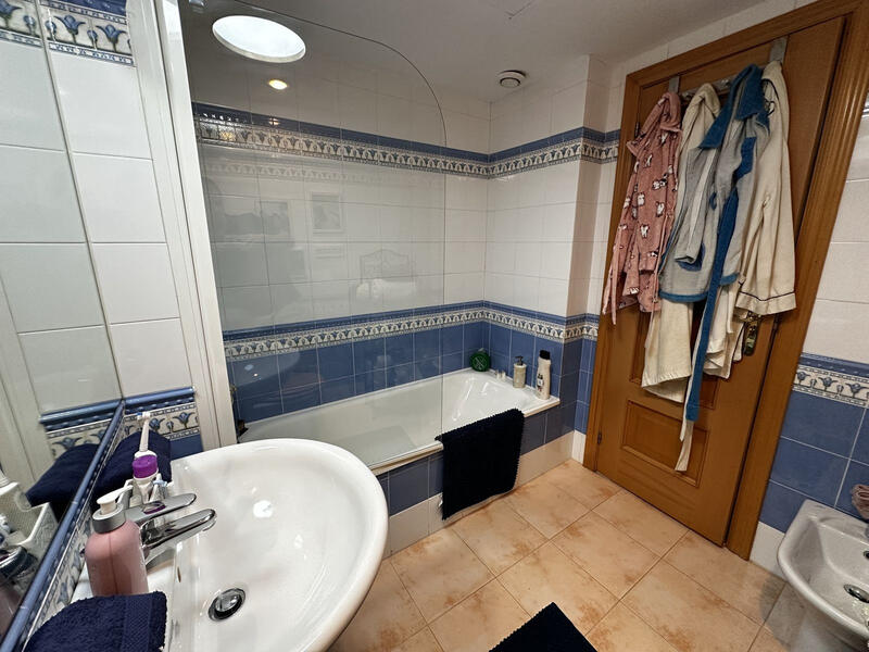 2 Schlafzimmer Appartement zu verkaufen