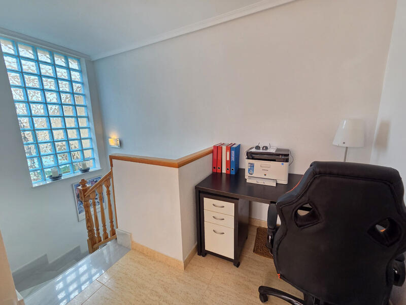 2 bedroom Apartment for sale 2 bedroom Apartment for sale