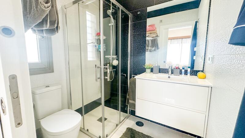 5 soveværelse Villa til salg 5 soveværelse Villa til salg