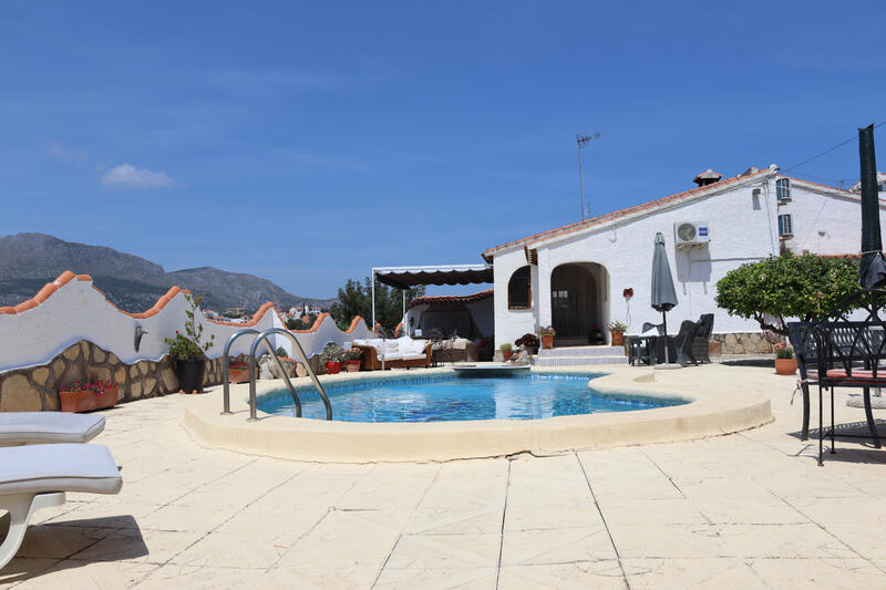 Villa for sale in Orba, Alicante