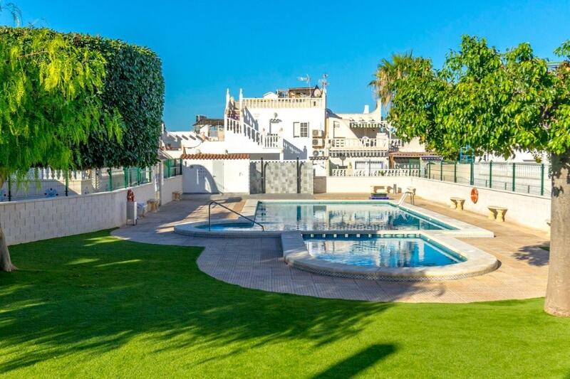 Apartment for sale in Torrevieja, Alicante
