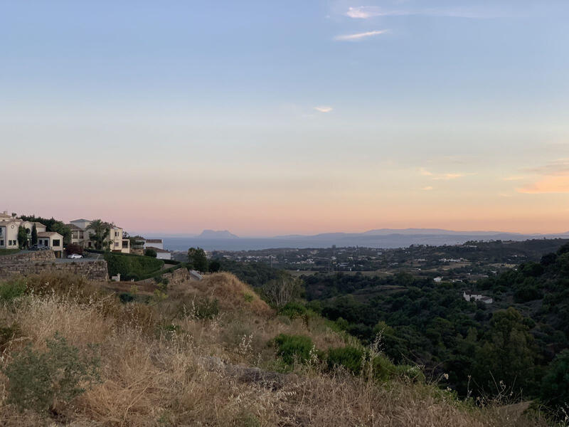 Landsted til salg i New Golden Mile, Málaga Landsted til salg i New Golden Mile, Málaga