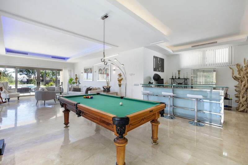 5 Schlafzimmer Villa zu verkaufen 5 Schlafzimmer Villa zu verkaufen