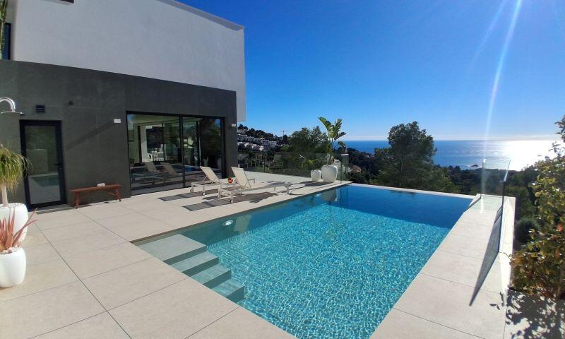 4 bedroom Villa for sale 4 bedroom Villa for sale