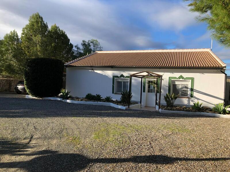 3 soverom Villa til salgs 3 soverom Villa til salgs