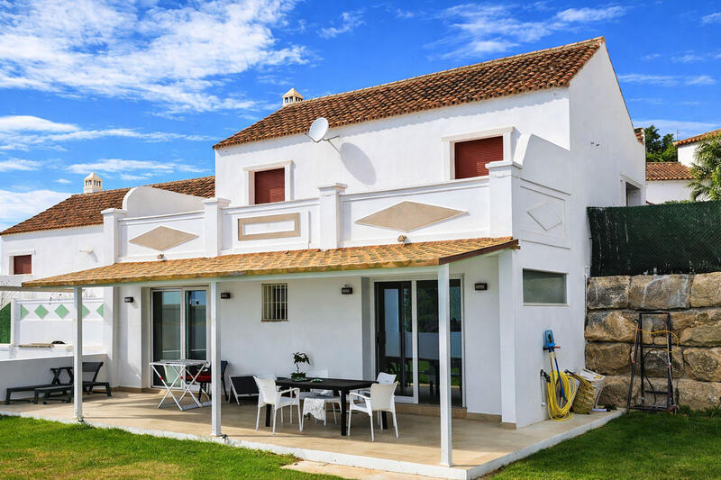 Byhus til salg i Casares Playa, Málaga Byhus til salg i Casares Playa, Málaga