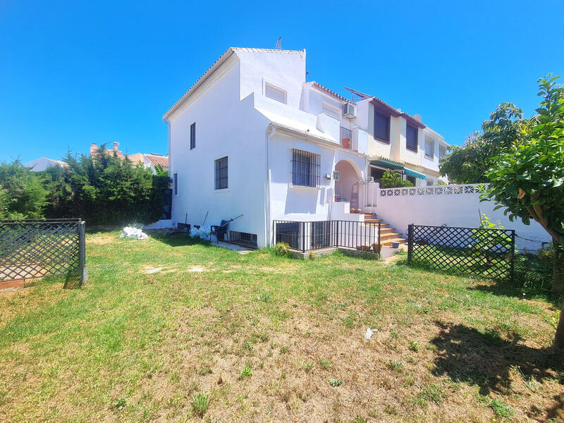 Byhus til salg i Estepona, Málaga Byhus til salg i Estepona, Málaga