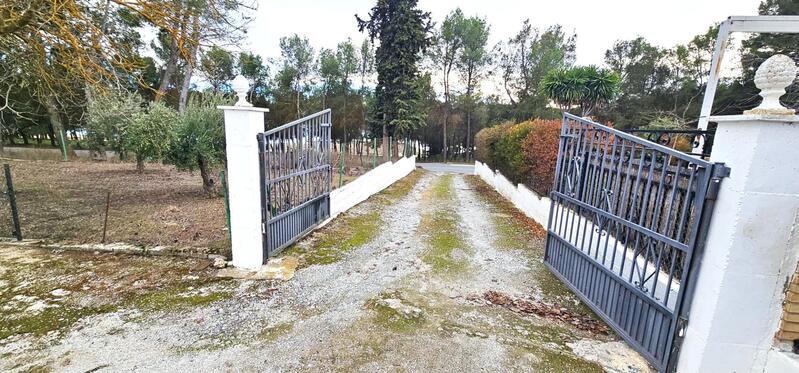 7 спальная комната вилла продается