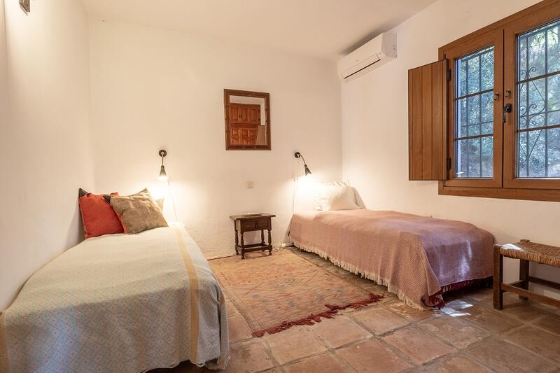 4 Schlafzimmer Villa zu verkaufen 4 Schlafzimmer Villa zu verkaufen